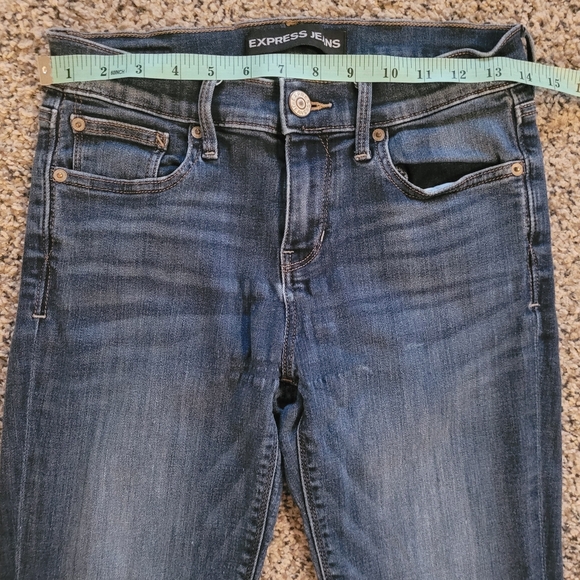 Express Barely Boot Mid Rise Jeans - Picture 3 of 6